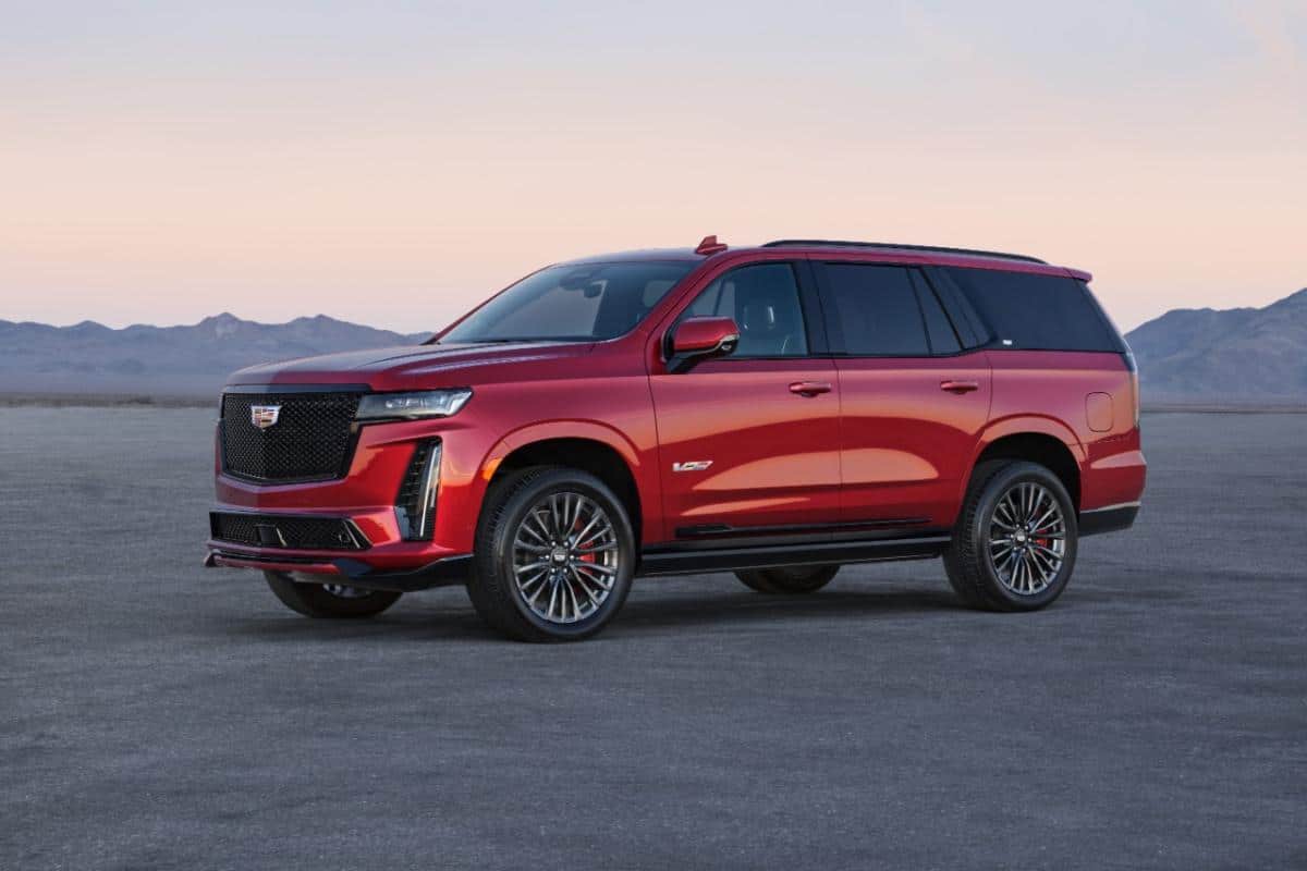 The Cadillac Escalave-V is Coming