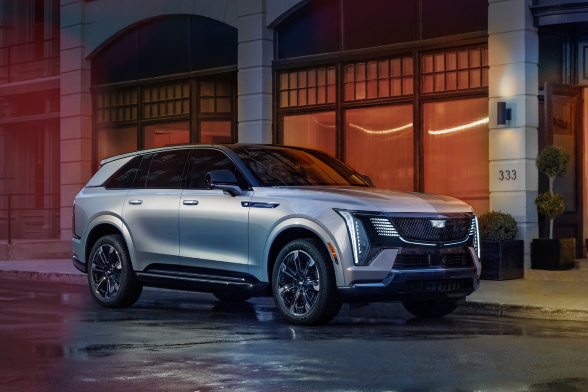 Cadillac Escalade iQL: When We Go Big
