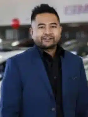 Serey Uy Assistant Used Car Manager