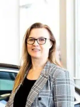 Sharon Larsen Digital Marketing Manager