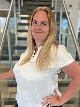 Lauren Stevens Internet Specialist